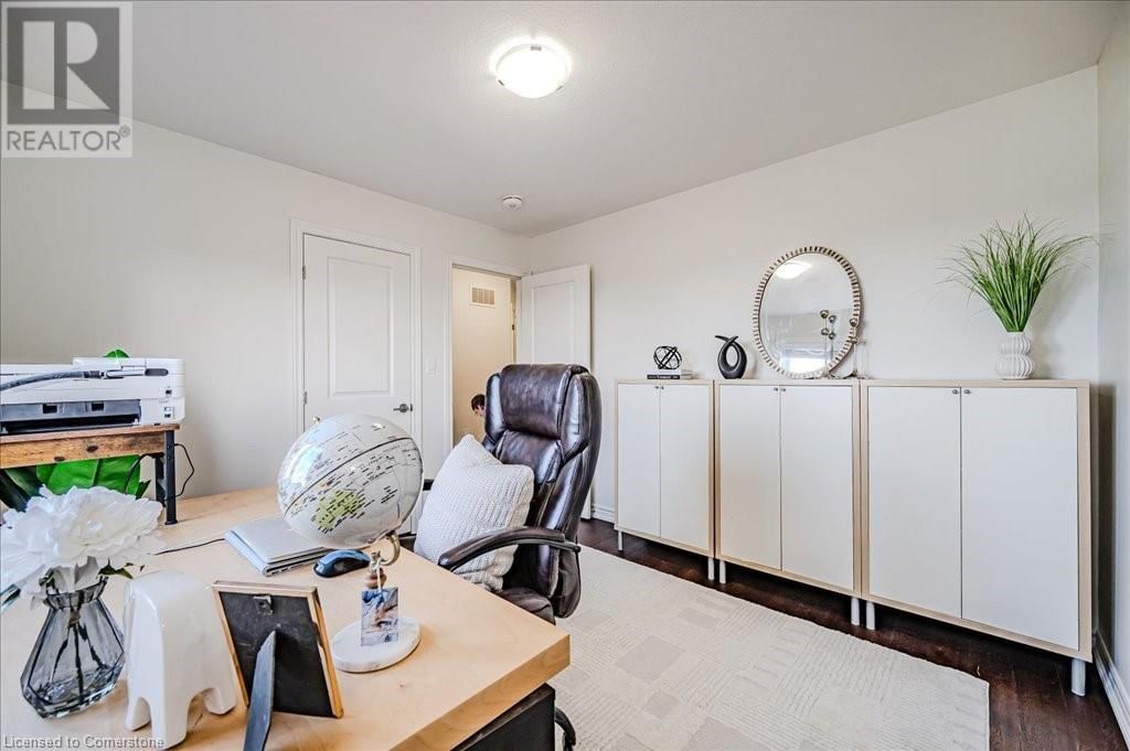 4077 THOMAS STREET Image 32