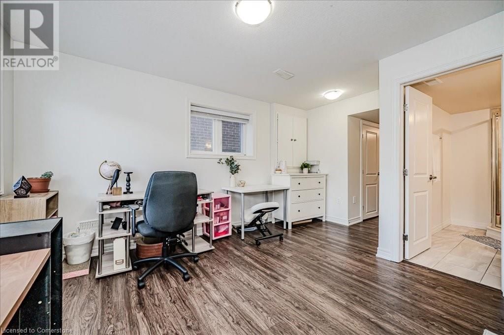 4077 THOMAS STREET Image 38