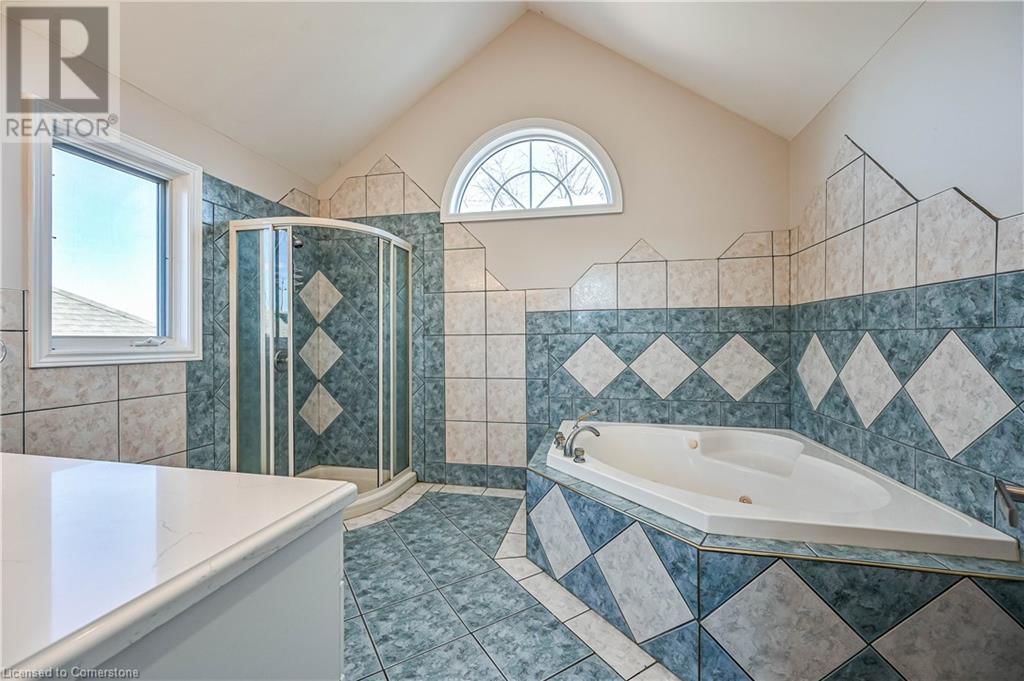 228 HIGHLAND ROAD WEST Image 21