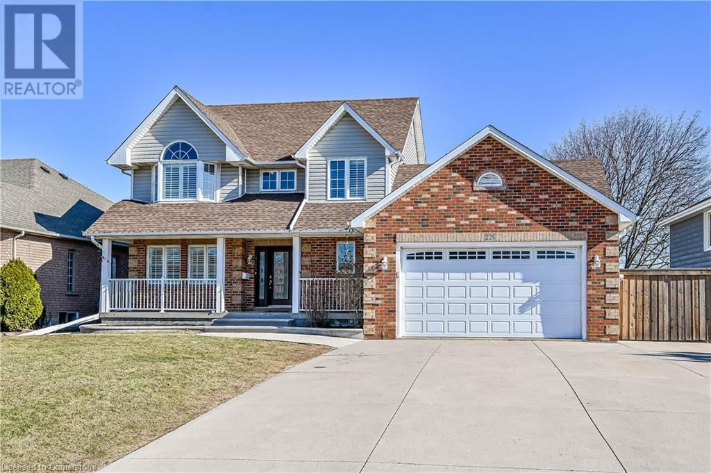 228 HIGHLAND ROAD WEST Image 3