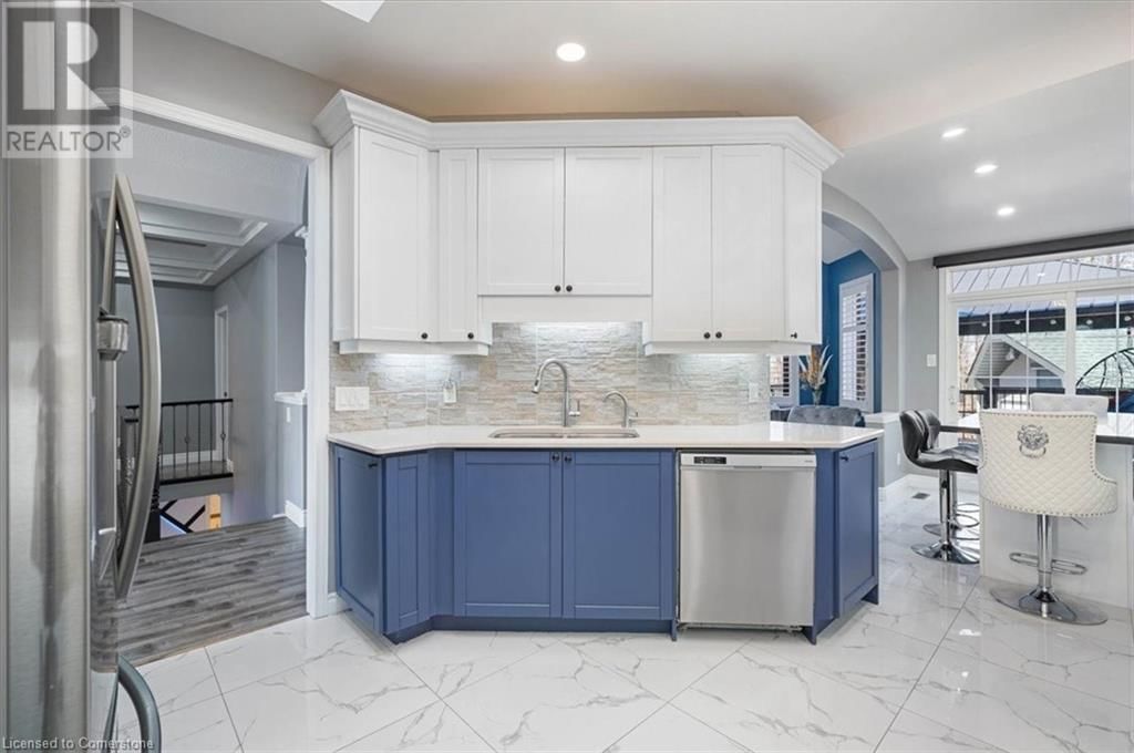 524 WOODFIELD COURT Image 10