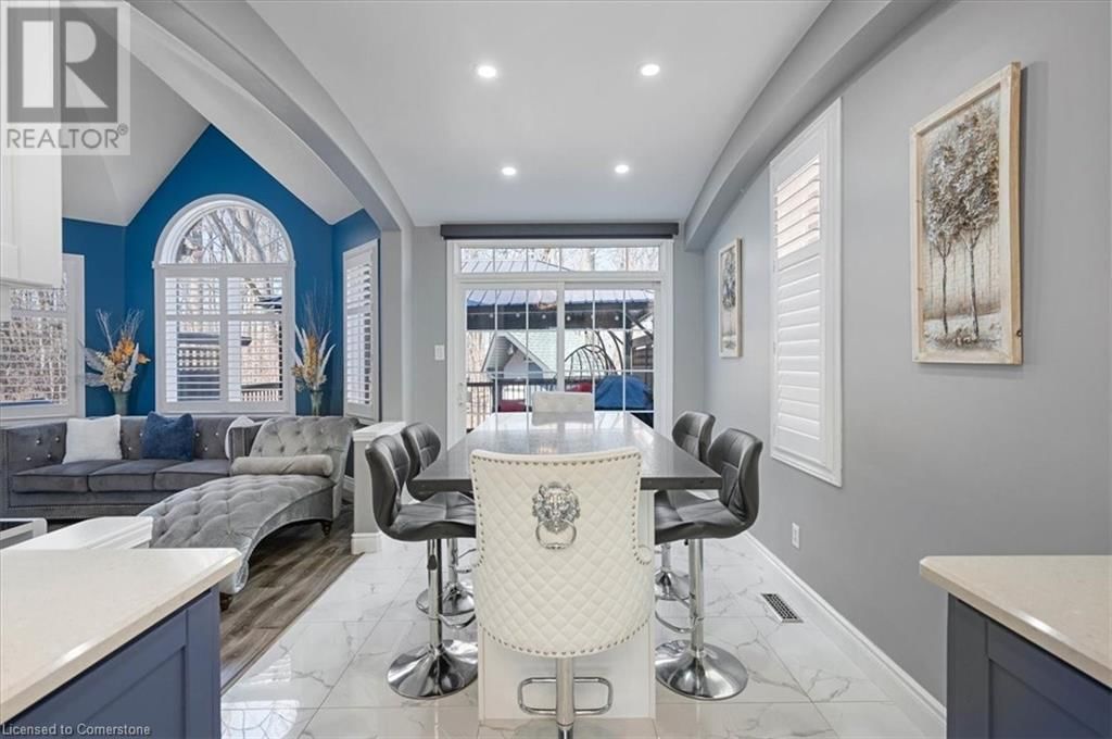 524 WOODFIELD COURT Image 14