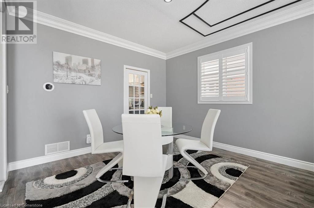 524 WOODFIELD COURT Image 19