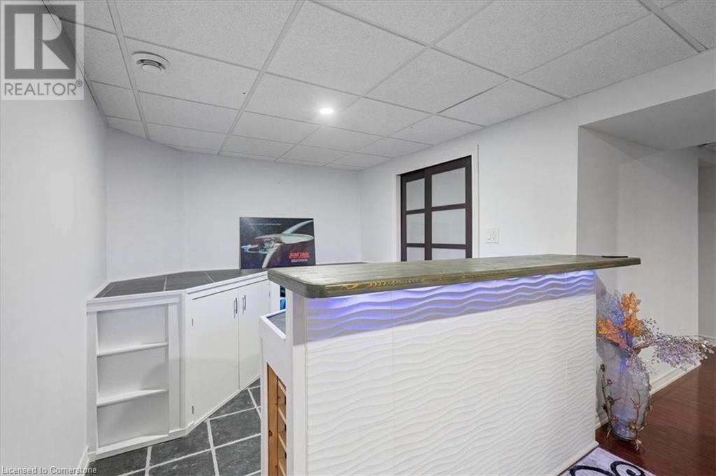 524 WOODFIELD COURT Image 35