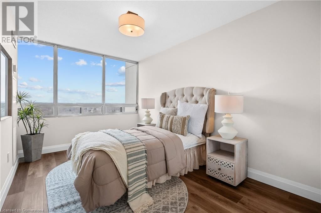1501 - 2175 MARINE DRIVE Image 18