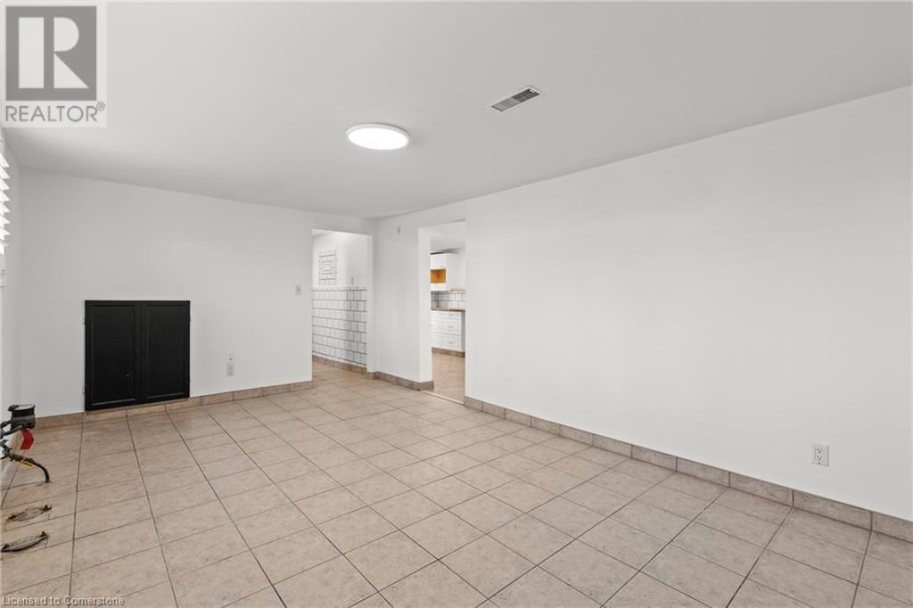 343 UPPER PARADISE ROAD Image 18