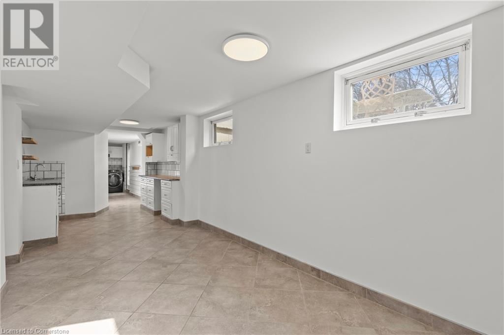343 UPPER PARADISE ROAD Image 21