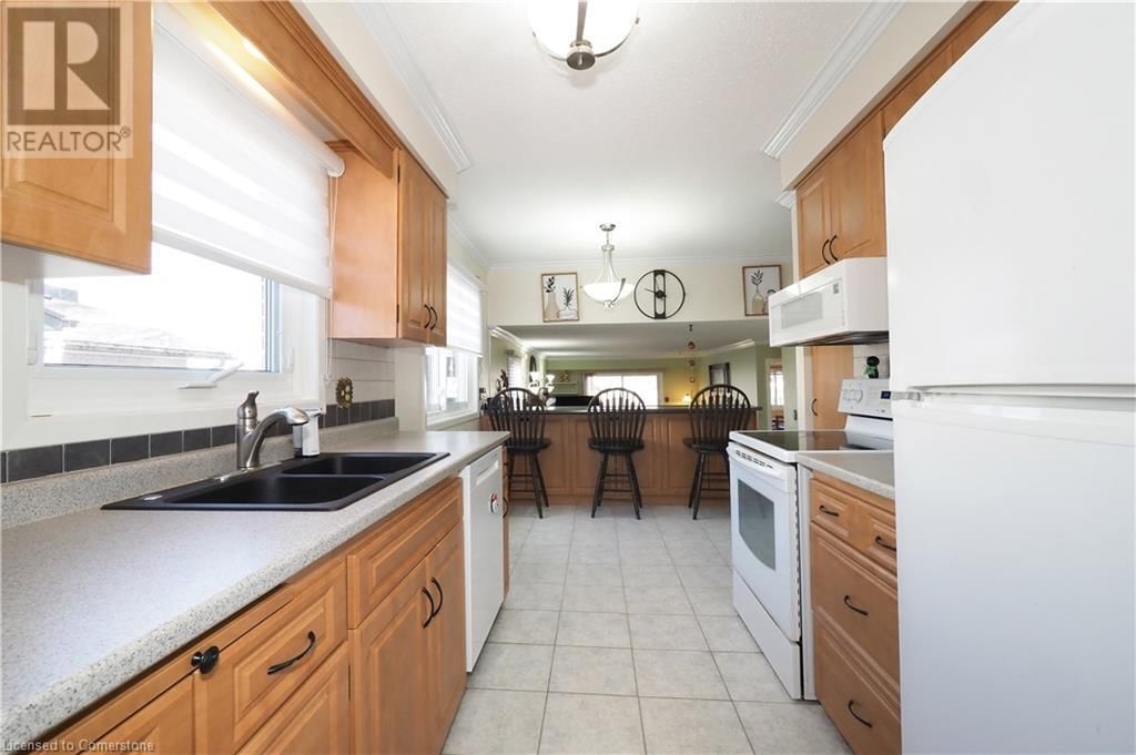 14 DUNSMERE DRIVE Image 10