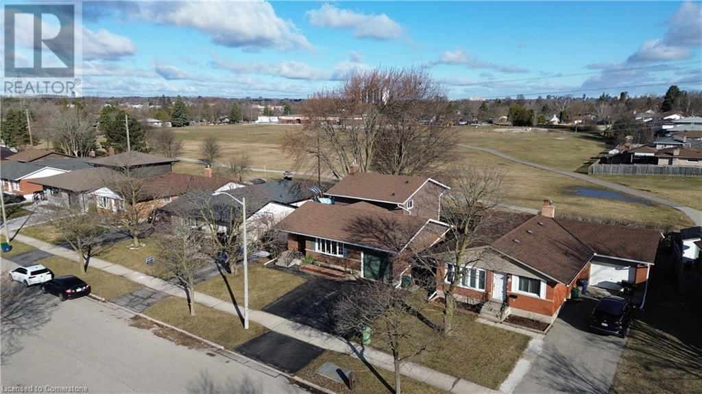 14 DUNSMERE DRIVE Image 2