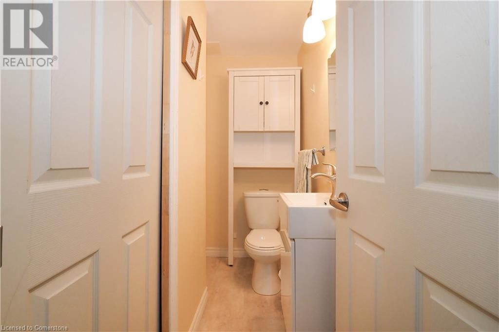 14 DUNSMERE DRIVE Image 37