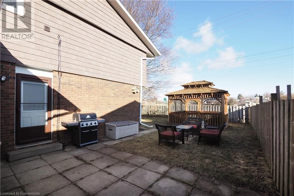 14 DUNSMERE DRIVE Image 41