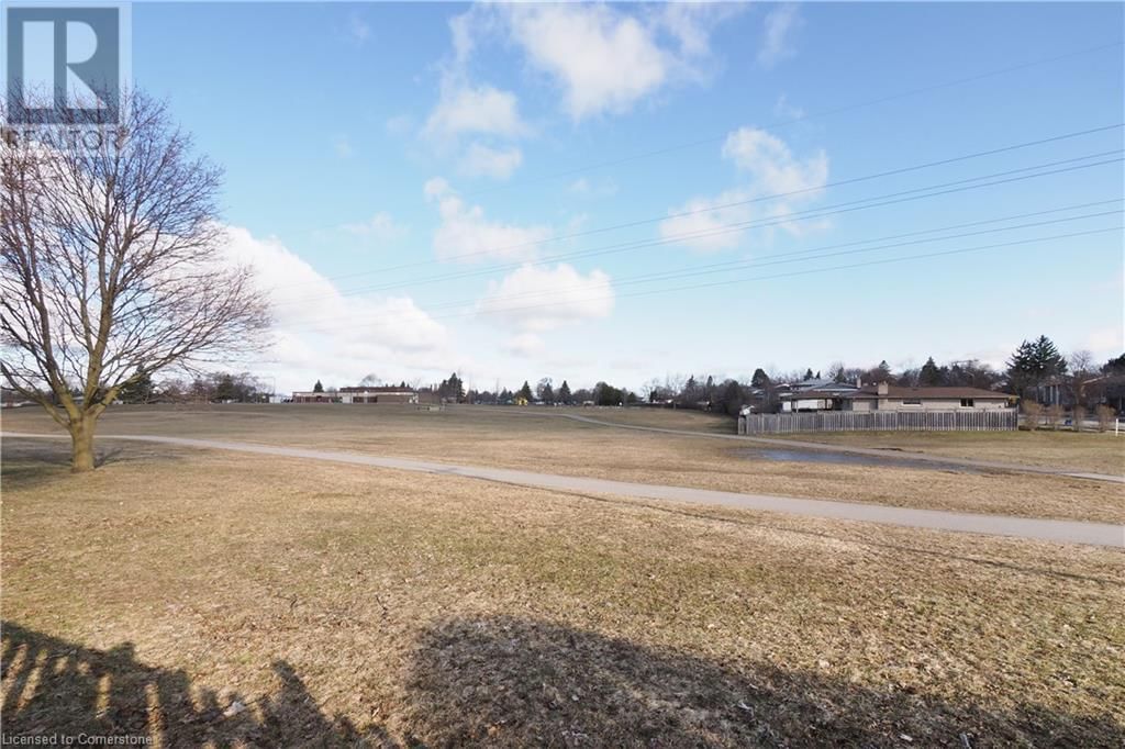 14 DUNSMERE DRIVE Image 44