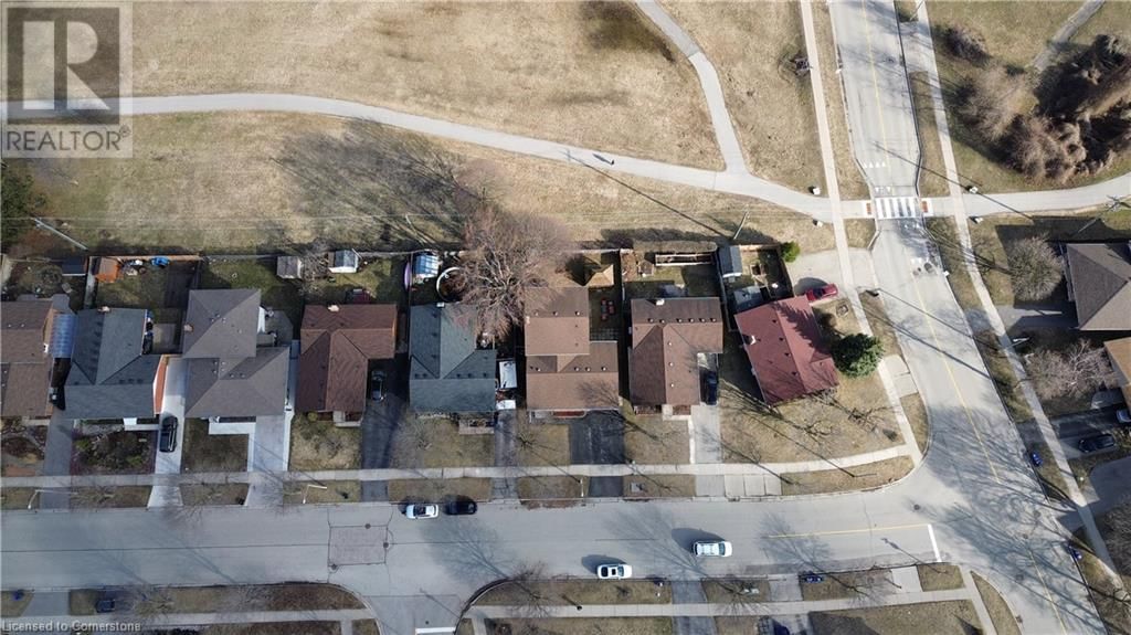 14 DUNSMERE DRIVE Image 45