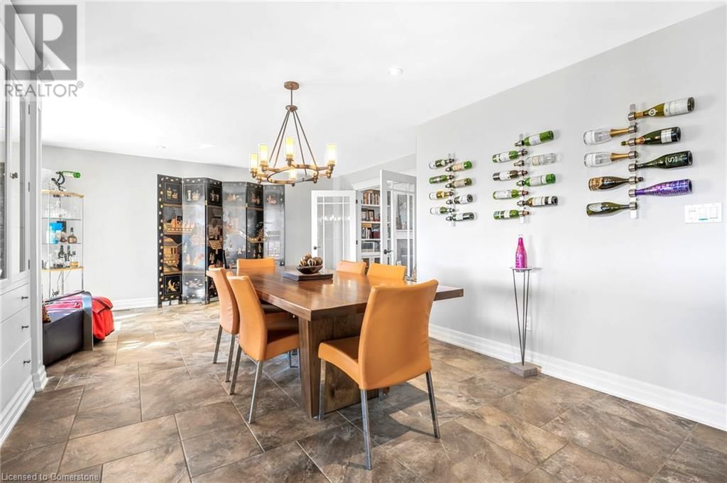 915 QUEENSTON ROAD Image 11