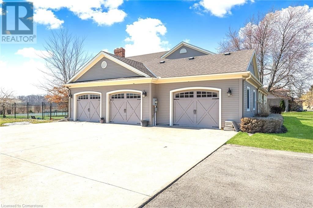 915 QUEENSTON ROAD Image 2