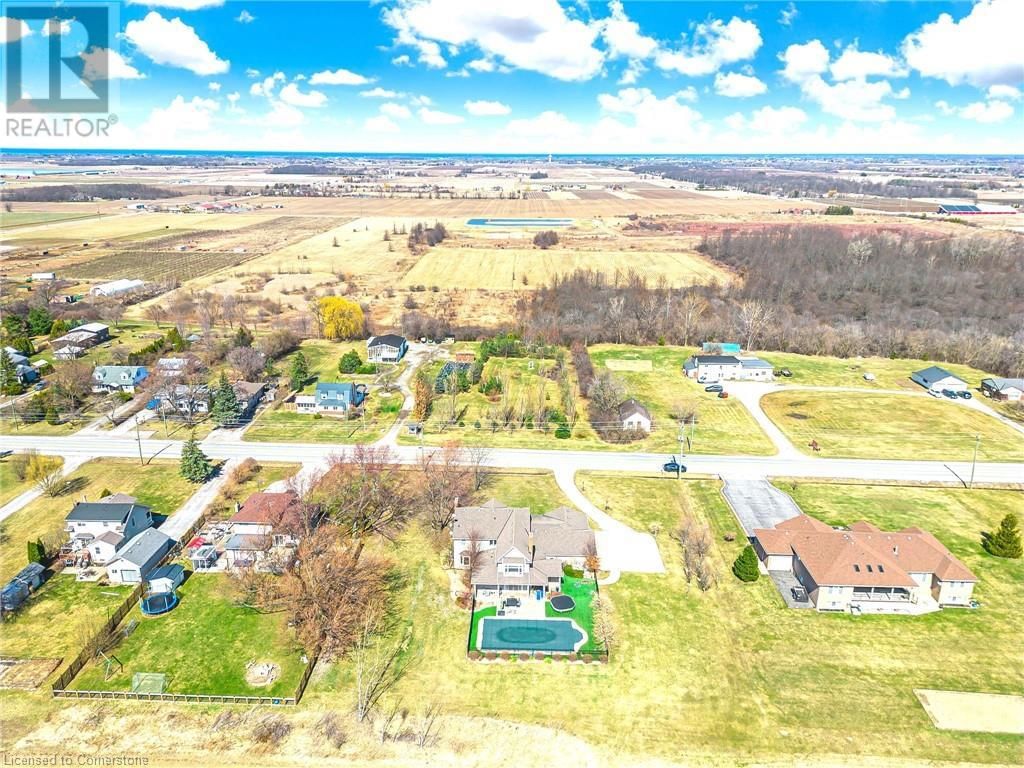 915 QUEENSTON ROAD Image 38