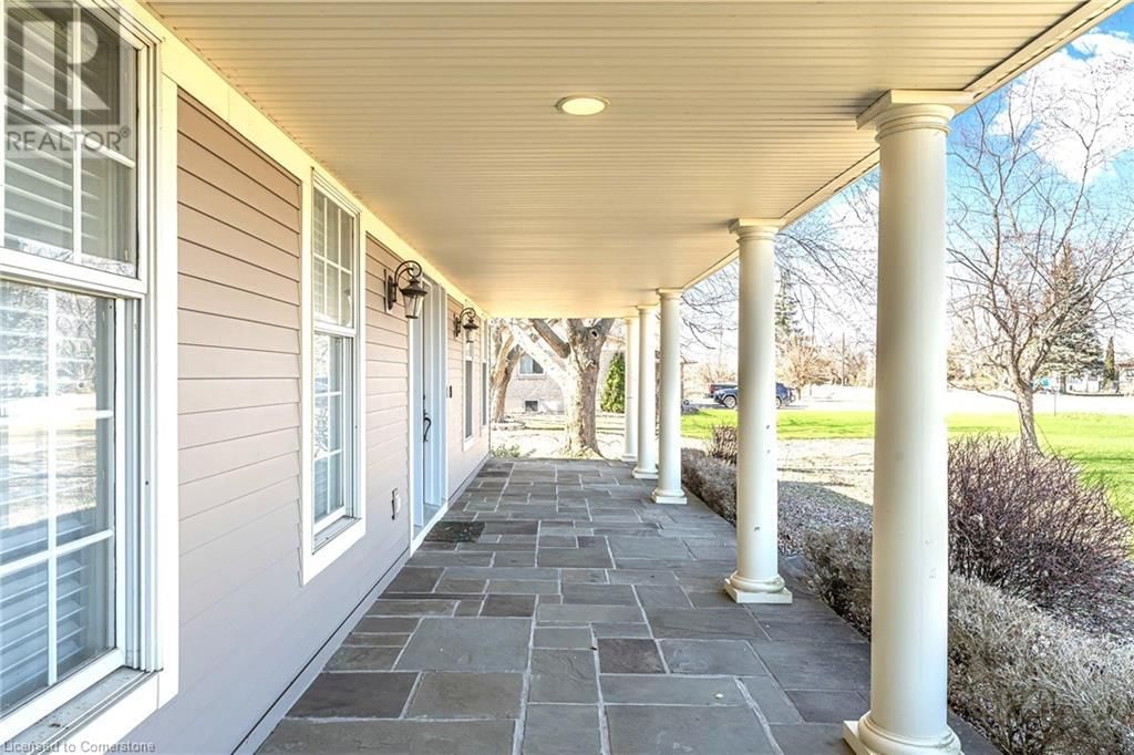 915 QUEENSTON ROAD Image 42