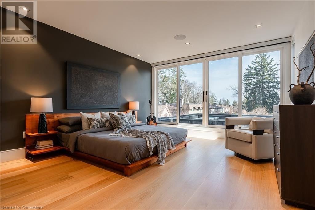 2488 LAKESHORE ROAD EAST Image 38