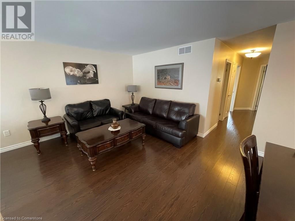 1354 ASPENRIDGE CRESCENT Image 4