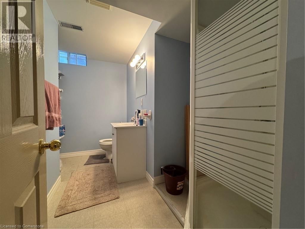 199 EASTFOREST TRAIL Image 17