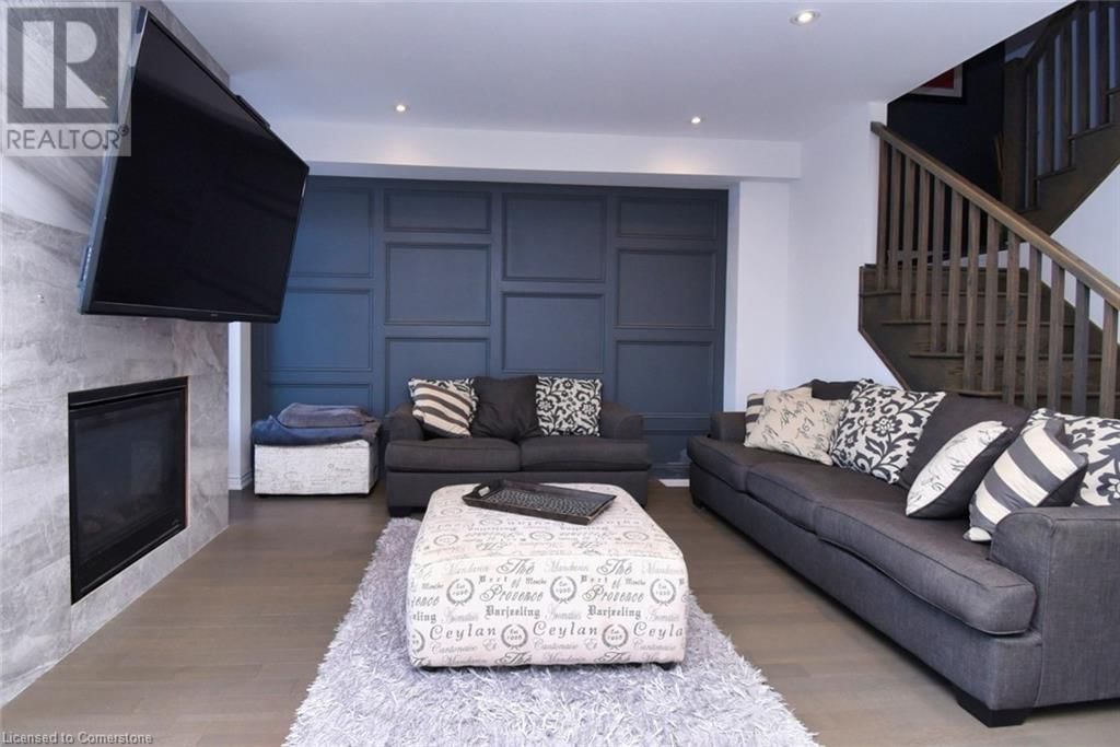 4075 THOMAS STREET Image 13