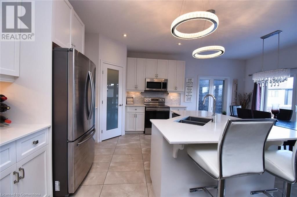 4075 THOMAS STREET Image 16