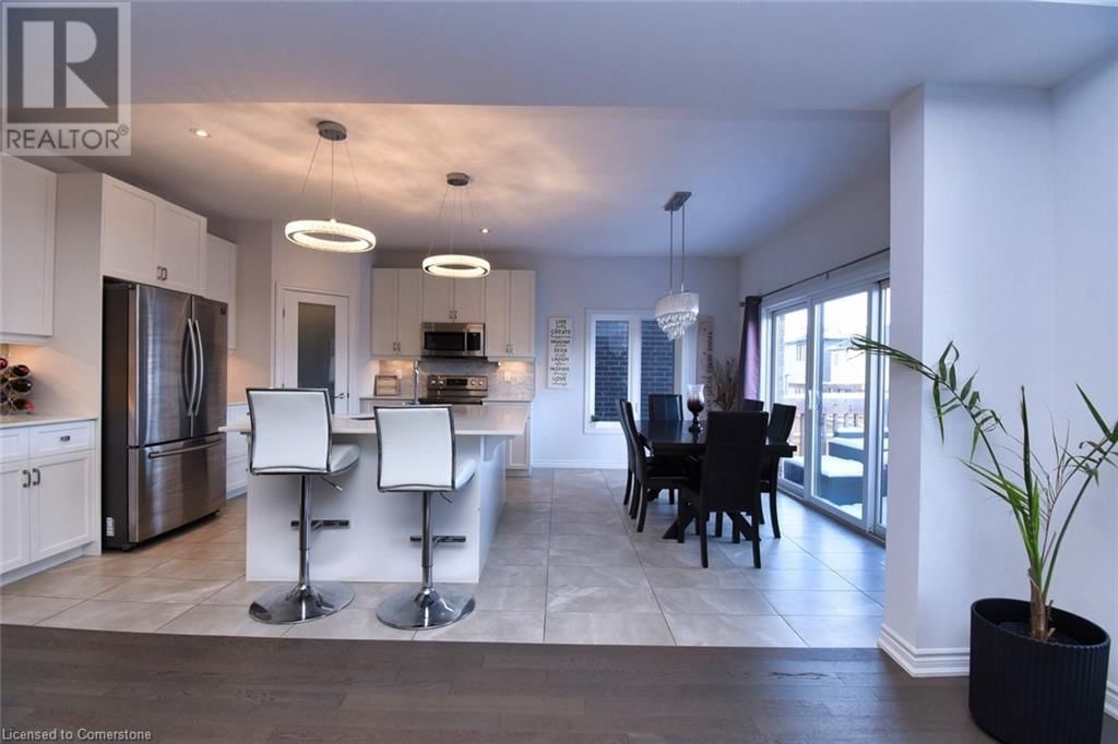 4075 THOMAS STREET Image 17