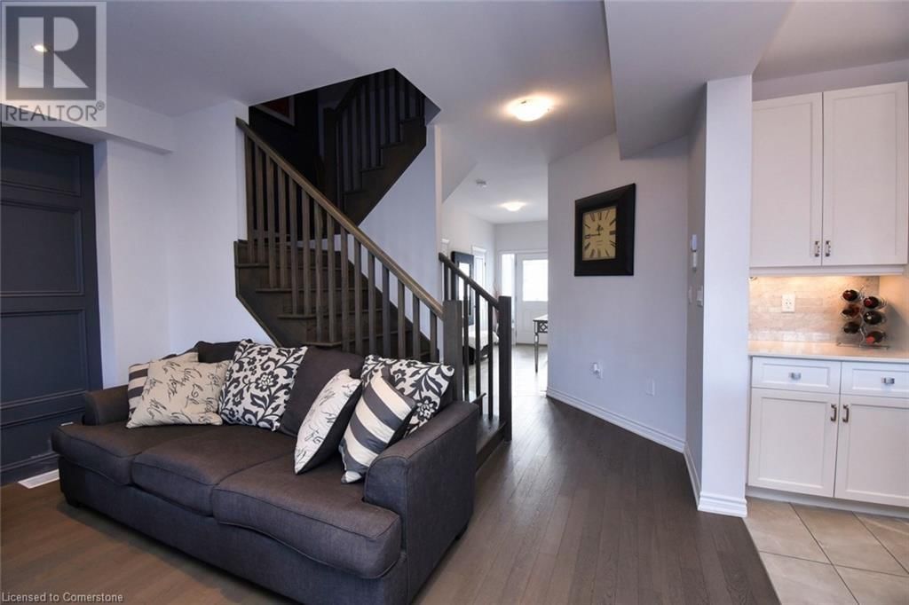 4075 THOMAS STREET Image 21