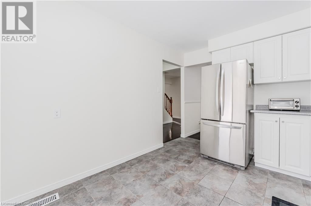 170 CEDAR CREST STREET Image 17
