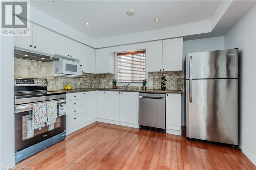 391 HAVENDALE CRESCENT Image 12