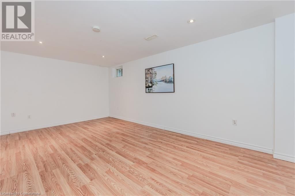 391 HAVENDALE CRESCENT Image 23