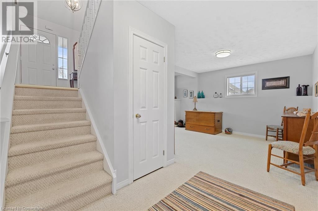 7 ROCHELLE CRESCENT Image 16