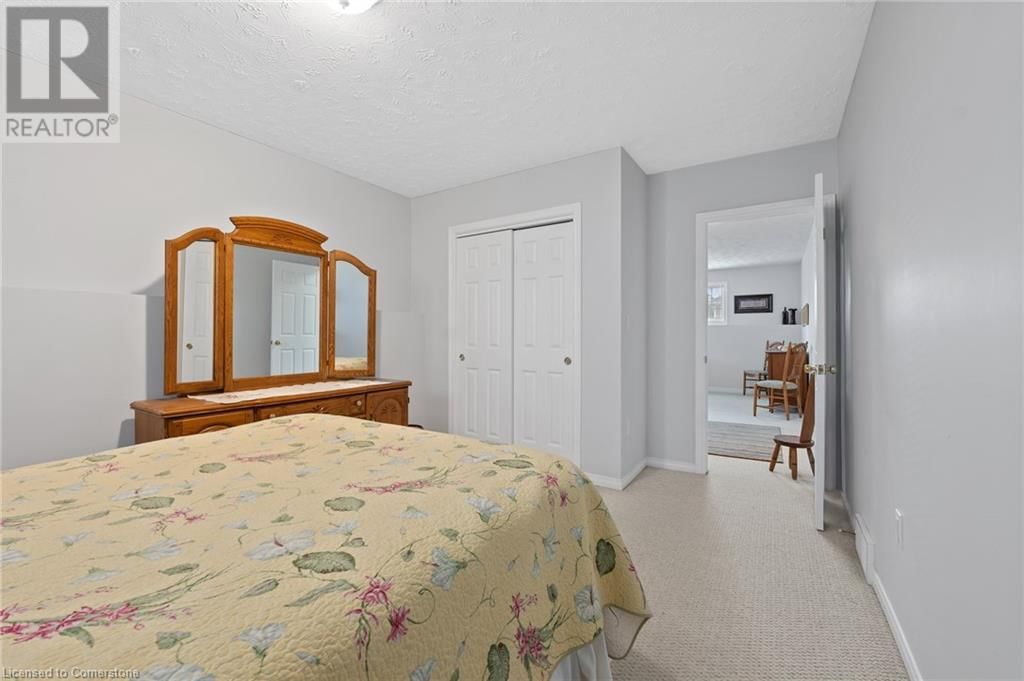 7 ROCHELLE CRESCENT Image 21