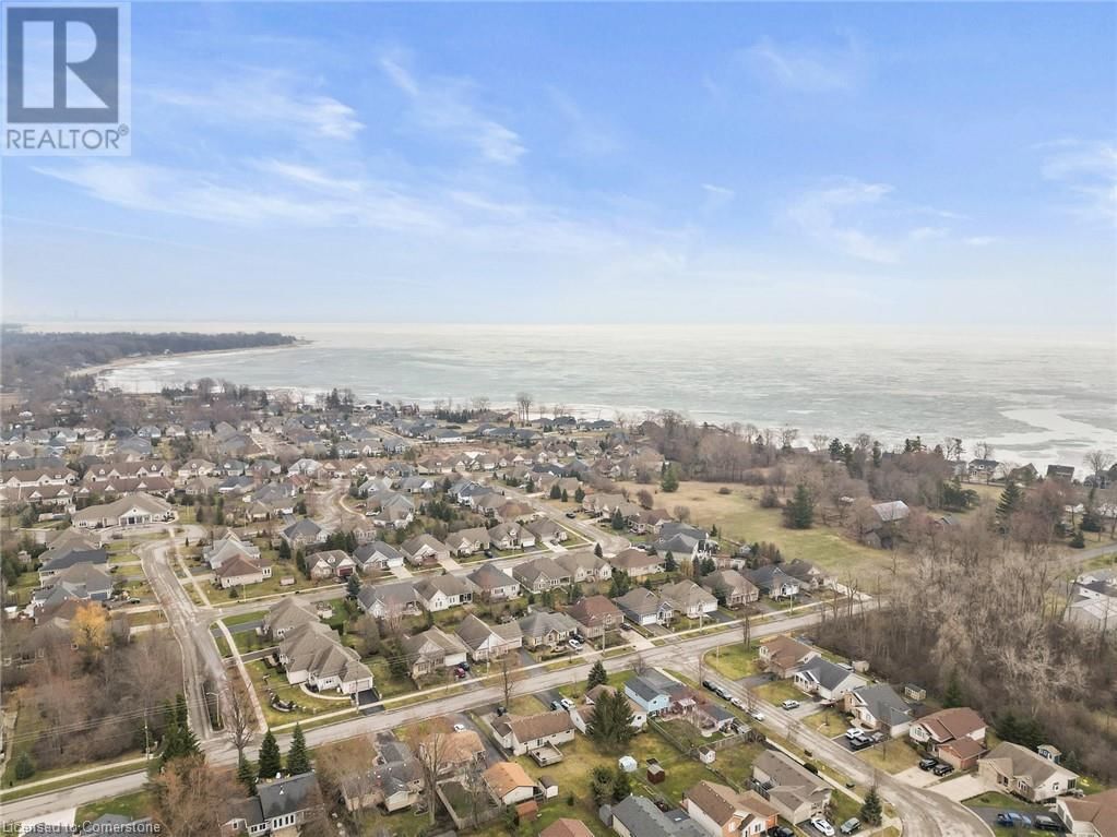7 ROCHELLE CRESCENT Image 38