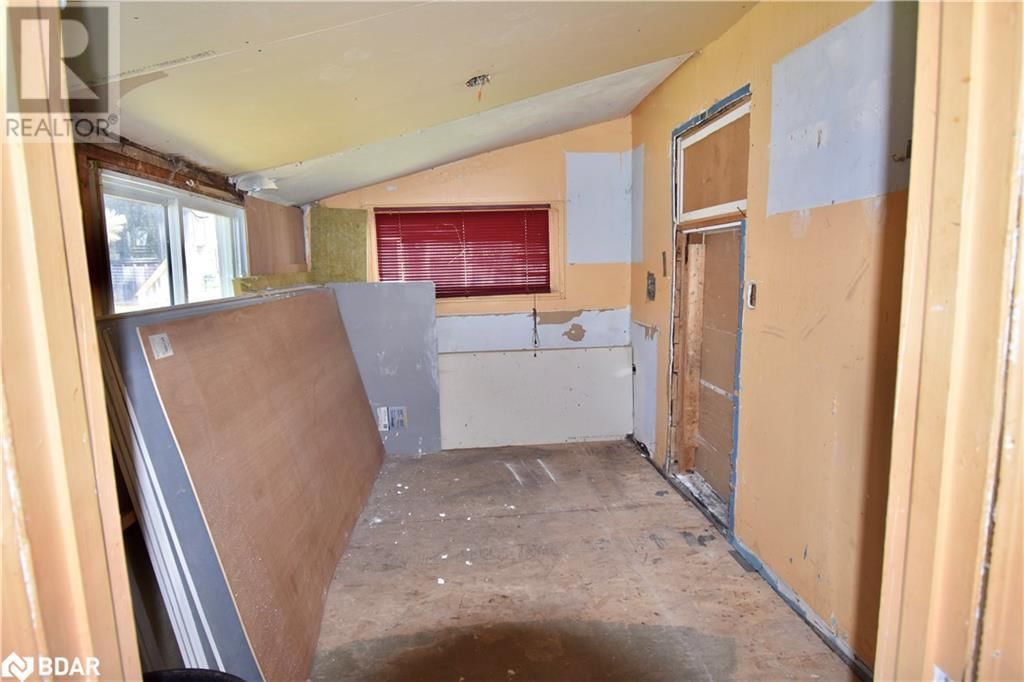 7216 COUNTY ROAD 13 Image 49