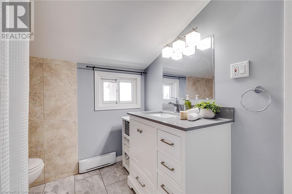 77 BORDEN AVENUE NORTH Image 39
