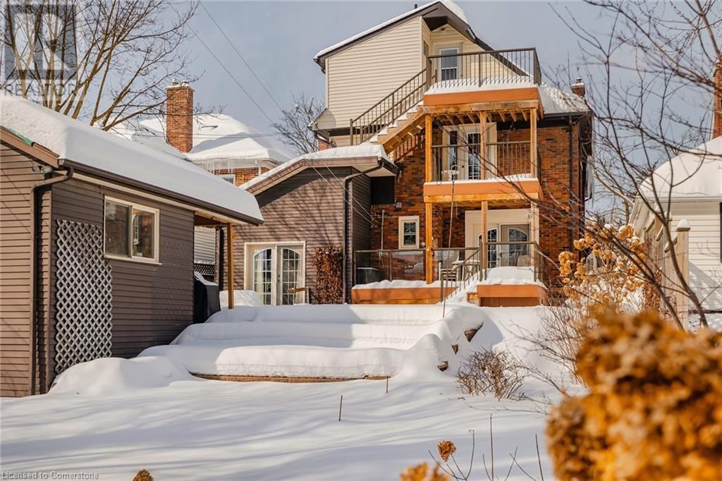 77 BORDEN AVENUE NORTH Image 42