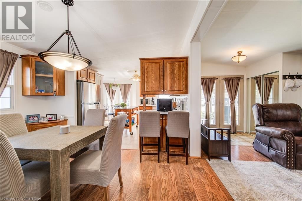 355 - 580 BEAVER CREEK ROAD Image 21