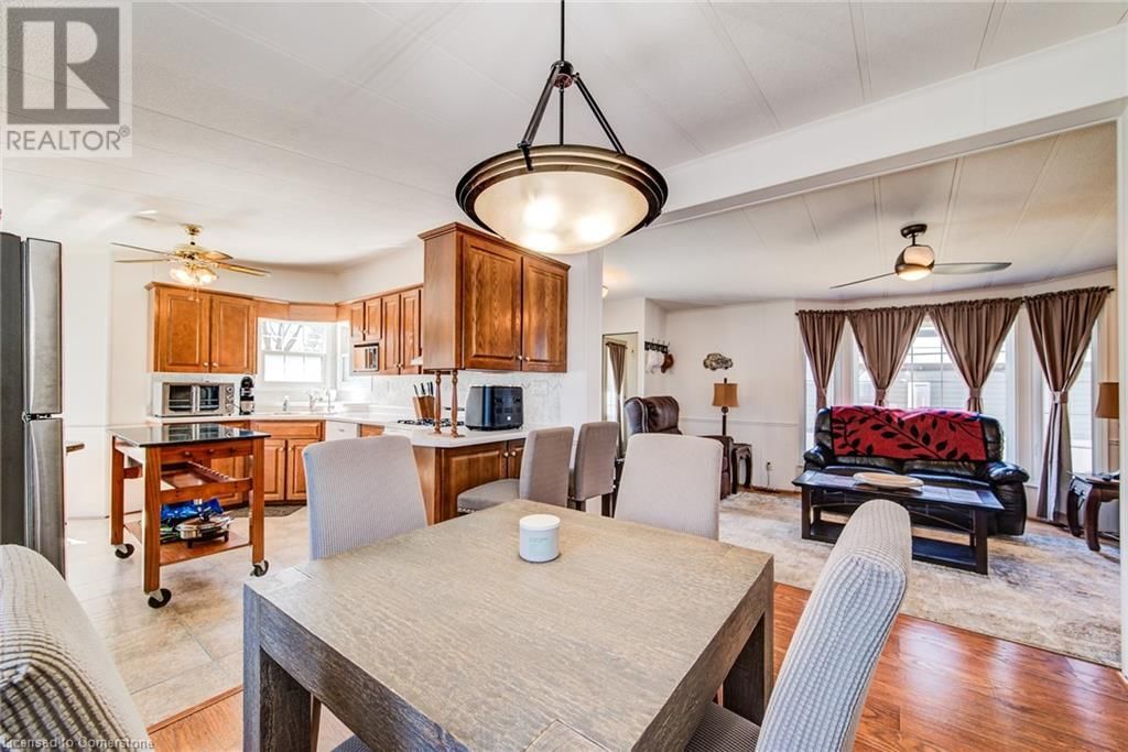 355 - 580 BEAVER CREEK ROAD Image 22