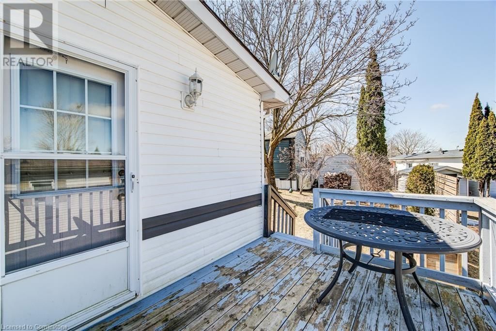 355 - 580 BEAVER CREEK ROAD Image 38