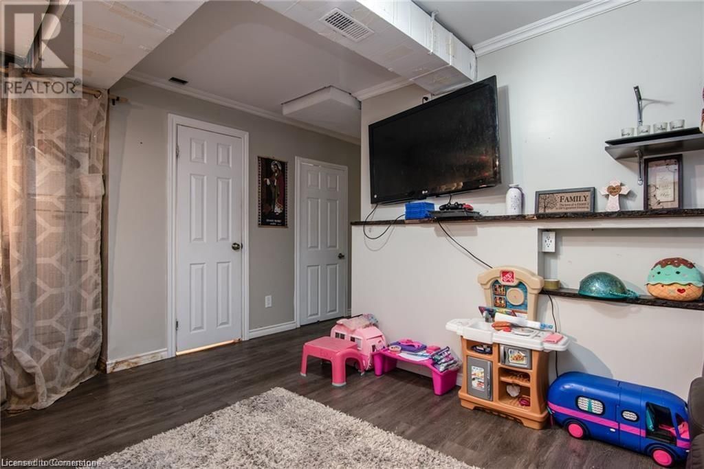14 - 80 OLD COUNTRY DRIVE Image 39