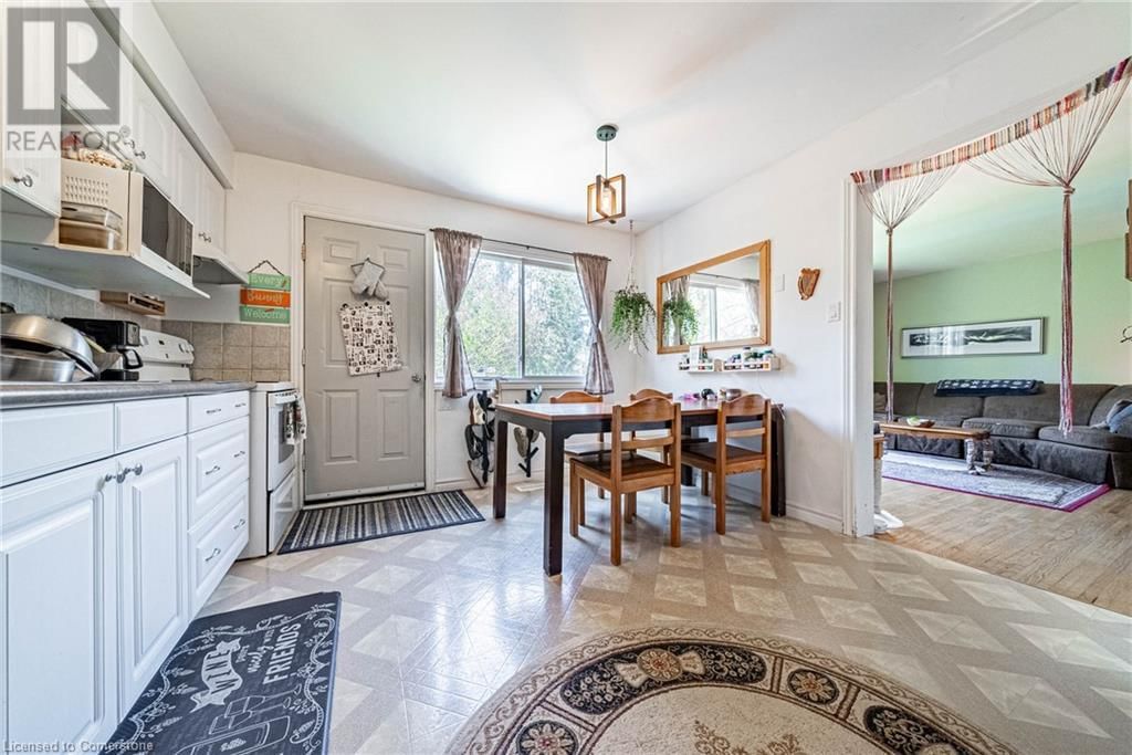 648 FRANCIS ROAD Image 20