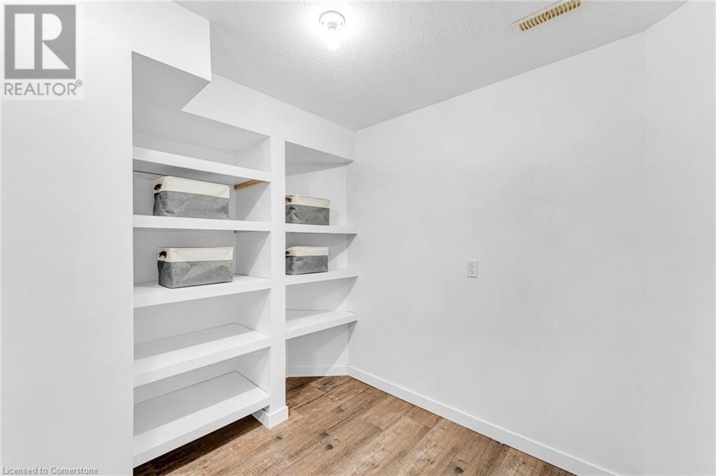 202 DOON MILLS DRIVE Image 37