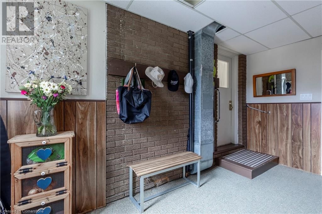 284 GREENBRIAR ROAD Image 17