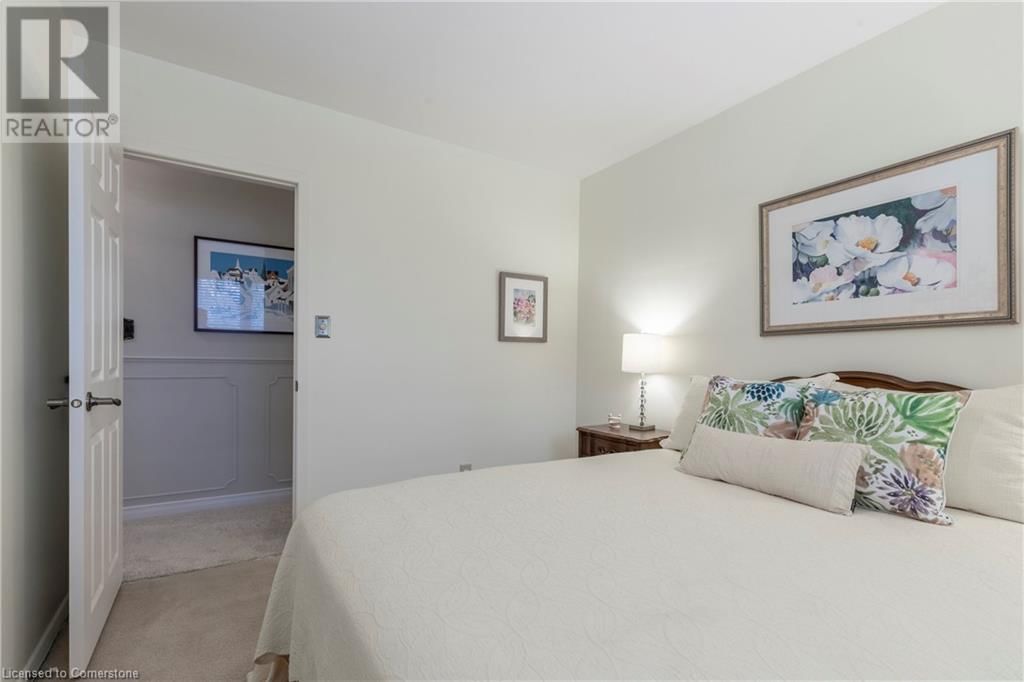 284 GREENBRIAR ROAD Image 31