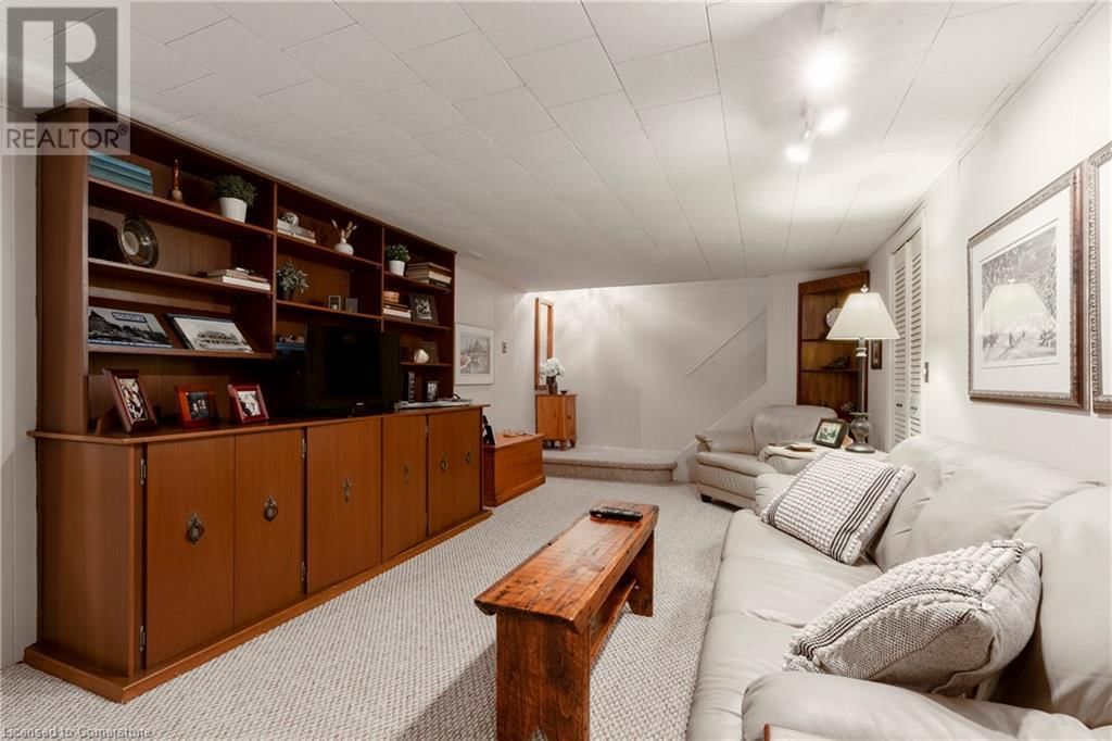 284 GREENBRIAR ROAD Image 38