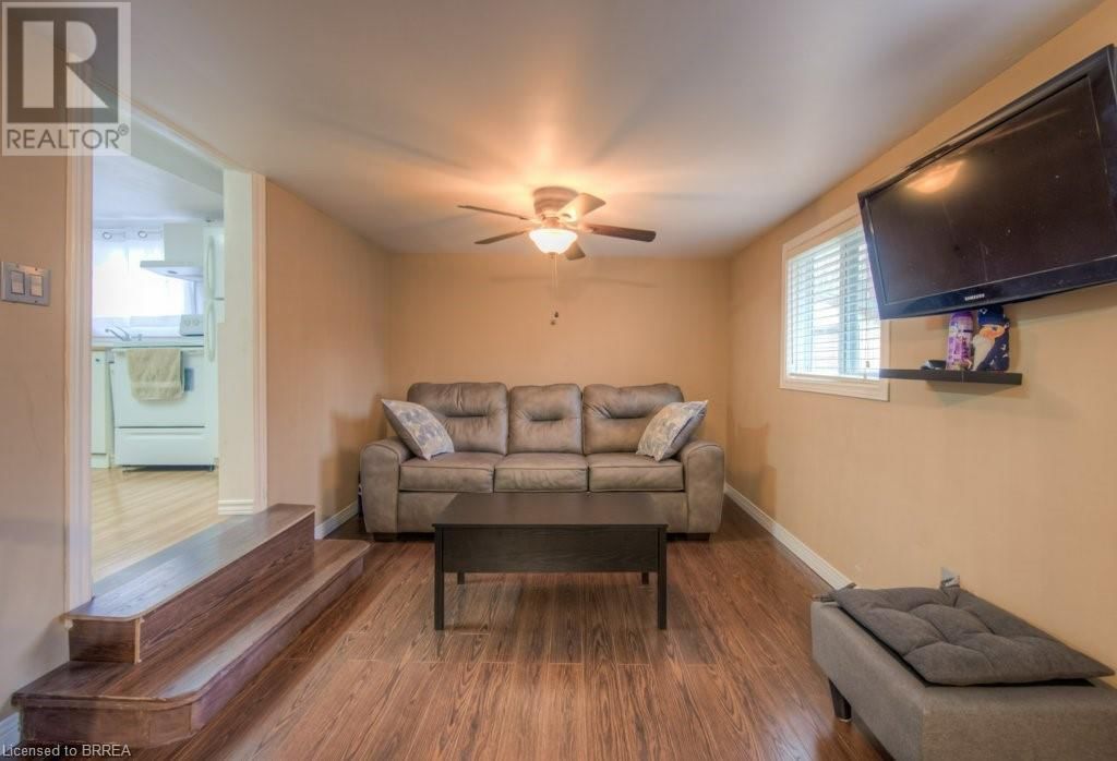 9 MARSHALL LANE Image 22