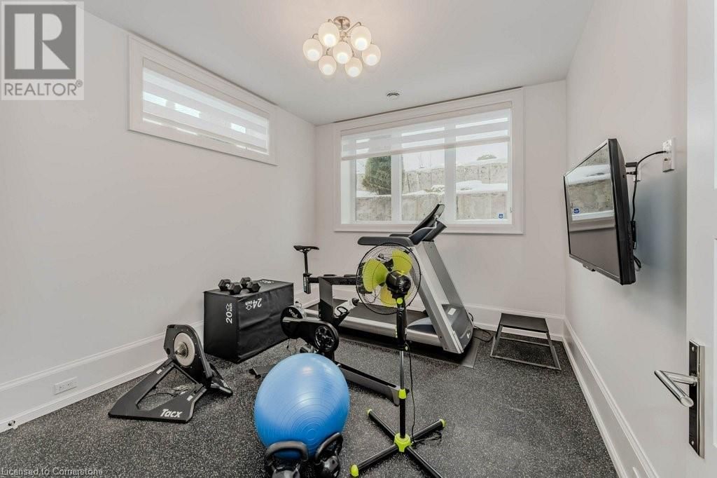31 REID COURT Image 43