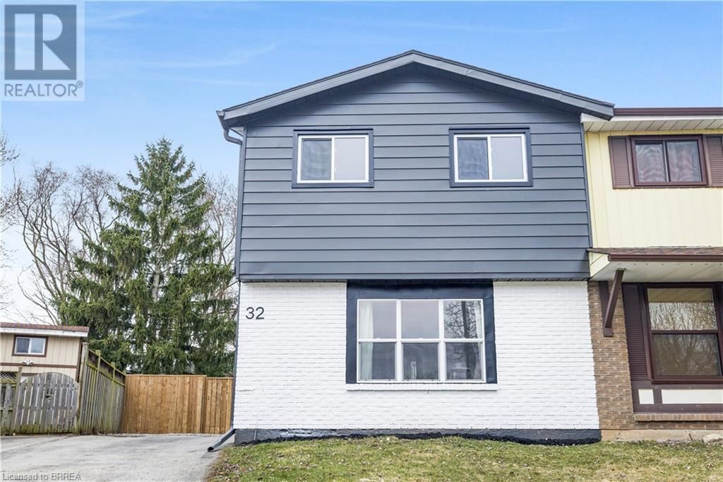 32 ENFIELD CRESCENT Image 1