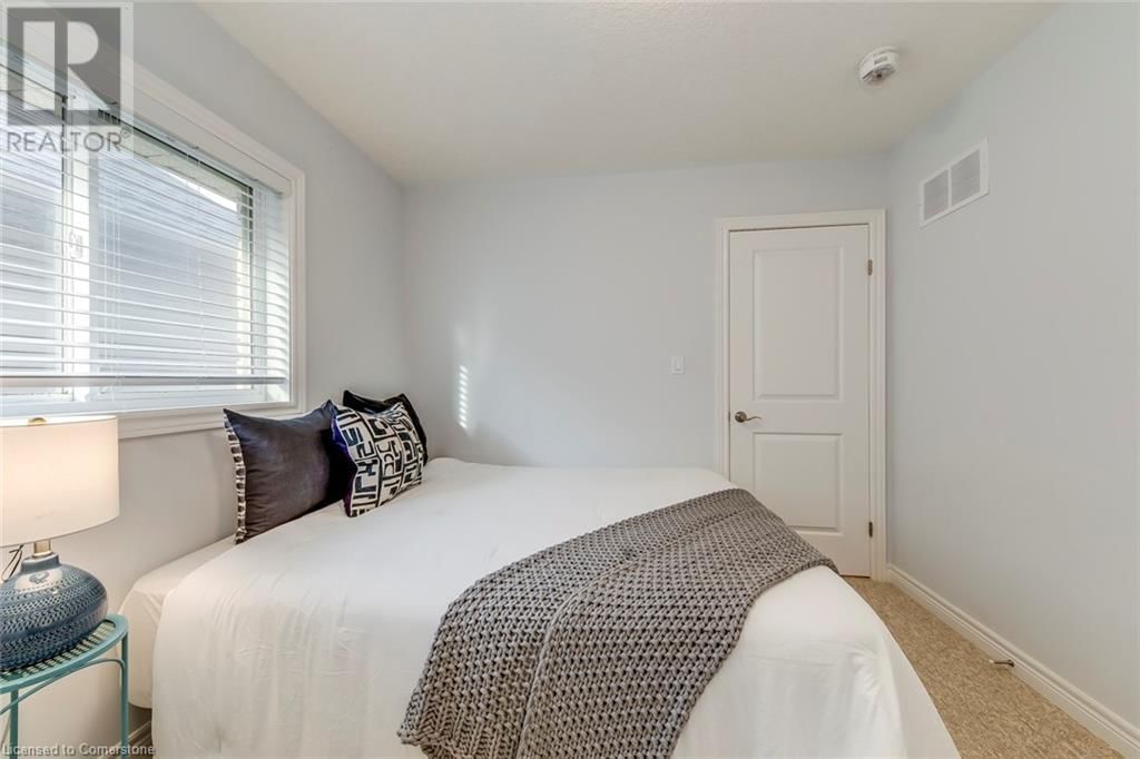 428 DALGLEISH TRAIL Image 38